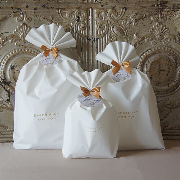 バレンタインに贈りたい、特別なキャンドル | キャンドルワールド